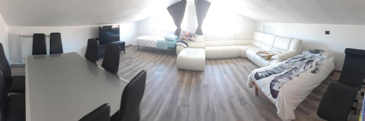 Serendipity Bed & Relax Múggia Екстериор снимка